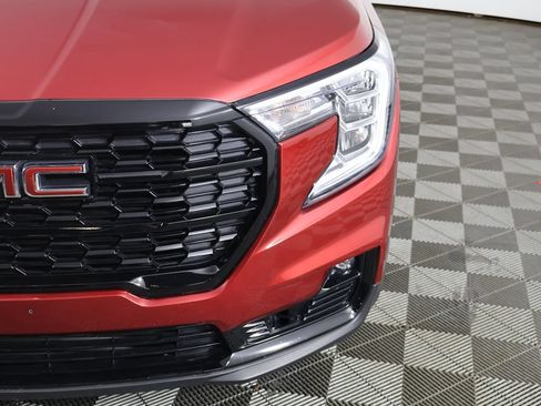 Used 2023 GMC Terrain AT4 AWD/4WD image 13