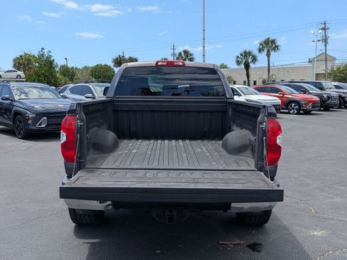 Used 2015 Toyota Tundra SR5 w/ SR5 Upgrade Package image 6