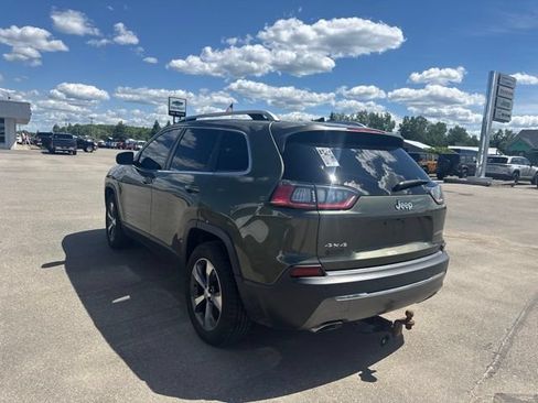 Used 2019 Jeep Cherokee Limited AWD/4WD image 4
