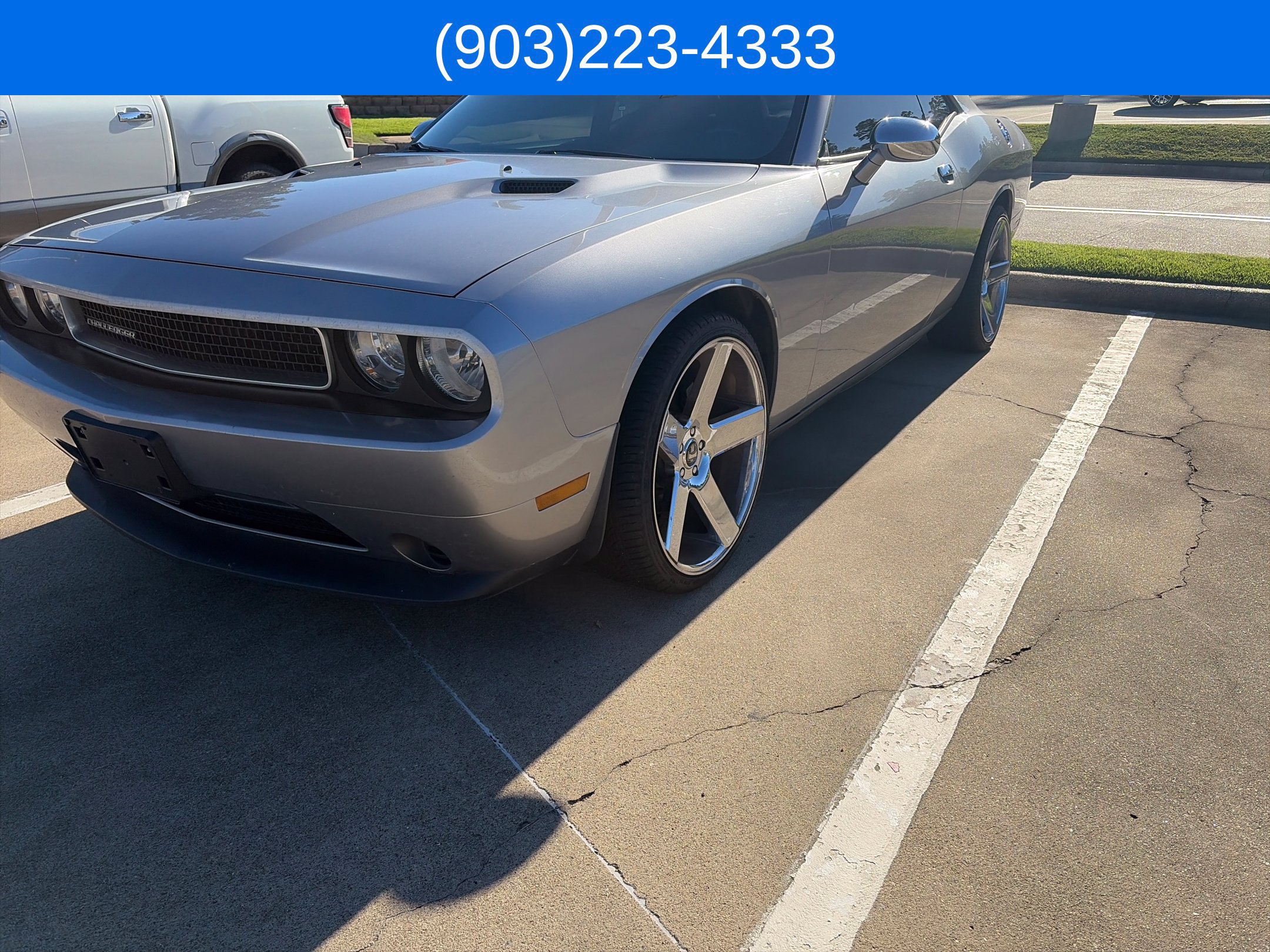 Used 2014 Dodge Challenger SXT w/ Super Sport Group (SS/T) RWD image 1