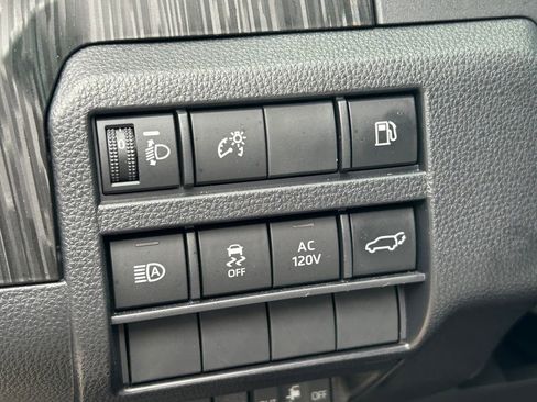 Used 2025 Toyota 4Runner 4WD image 30