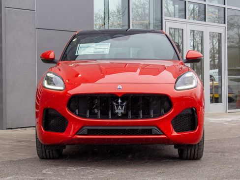 New 2026 Maserati Grecale Modena image 2