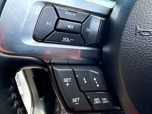 Used 2022 Ford Mustang GT Premium w/ Equipment Group 401A RWD image 22