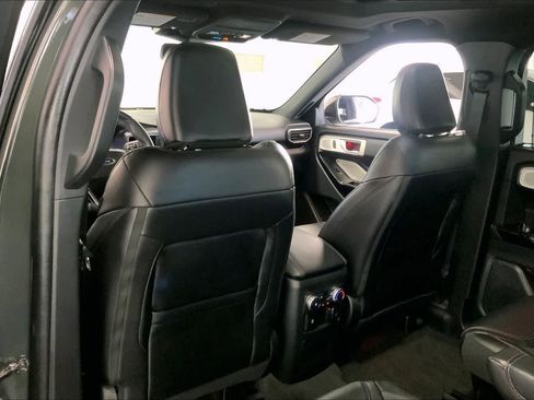 Used 2022 Ford Explorer ST w/ Equipment Group 401A image 11