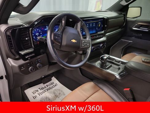 Used 2023 Chevrolet Silverado 1500 High Country w/ High Country Premium Package image 14