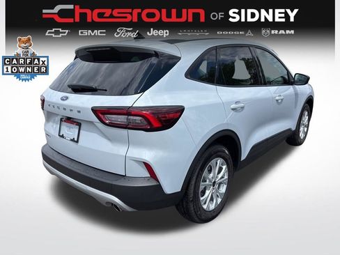 Used 2025 Ford Escape Active w/ Cold Weather Package FWD image 5