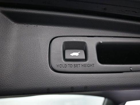 Used 2023 Honda CR-V EX-L image 24