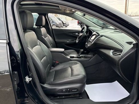 Used 2020 Chevrolet Malibu Premier image 42