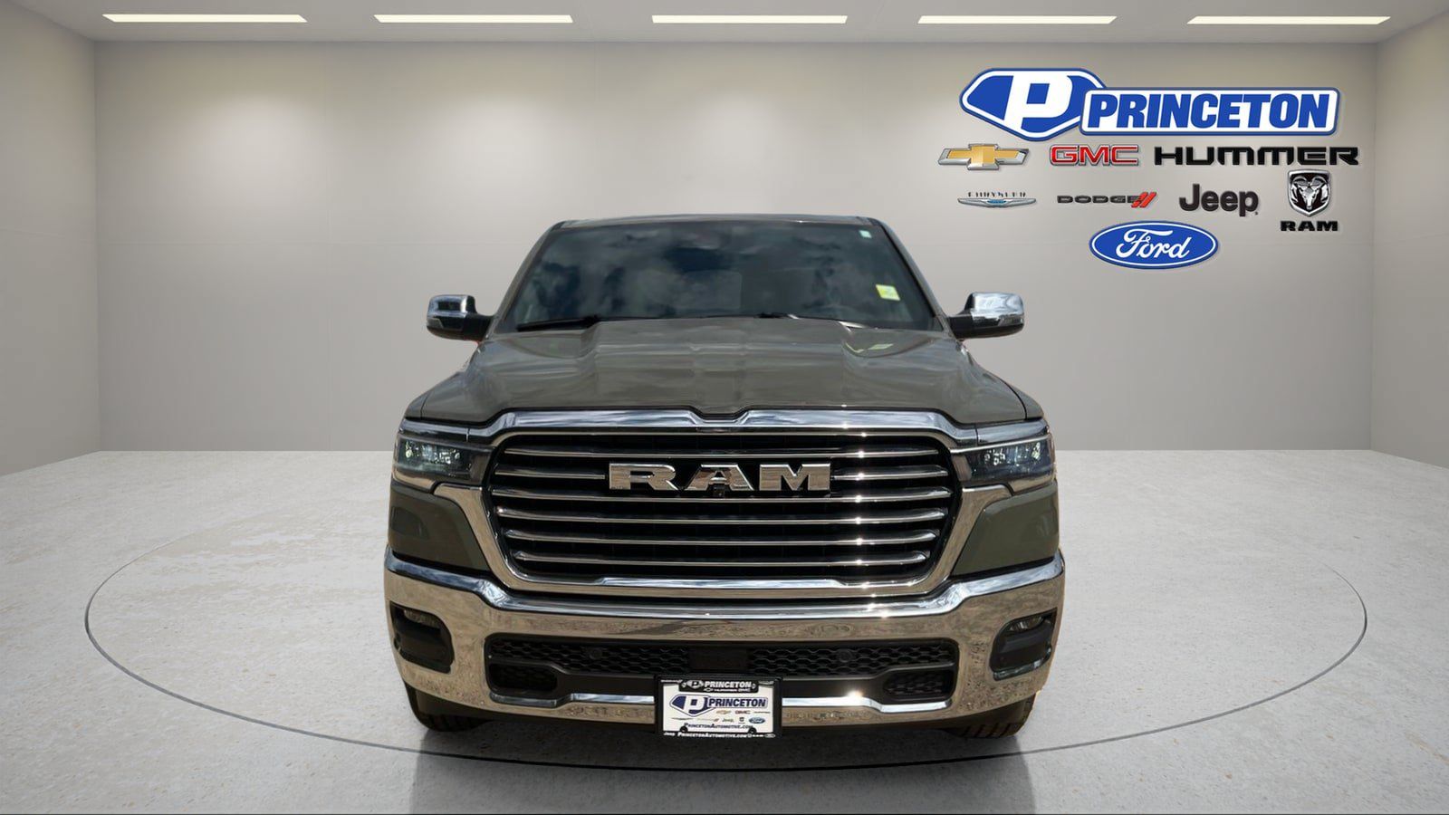Used 2026 RAM 1500 Laramie AWD/4WD image 2