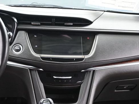 Used 2022 Cadillac XT5 Sportv w/ LPO, ONYX Package AWD/4WD image 28