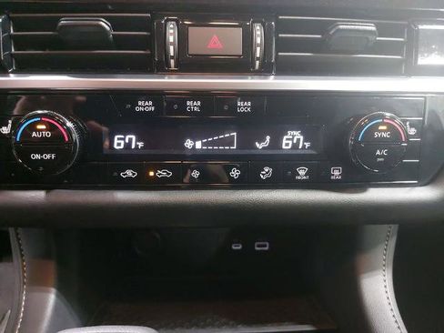 Certified 2025 Nissan Pathfinder SV AWD/4WD image 22