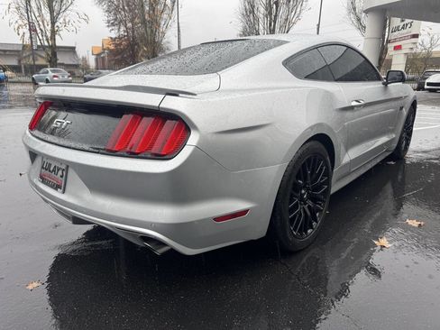Used 2017 Ford Mustang GT w/ GT Performance Package image 10
