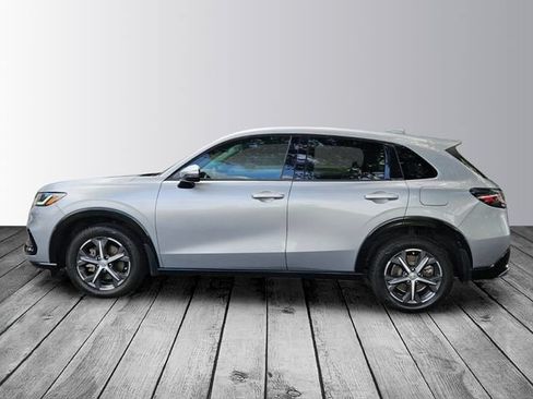 Used 2024 Honda HR-V EX-L image 2