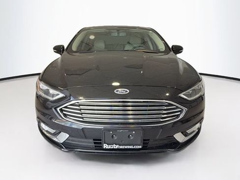 Used 2018 Ford Fusion Titanium AWD/4WD image 2