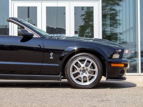 Used 2007 Ford Mustang Shelby GT500 RWD image 5