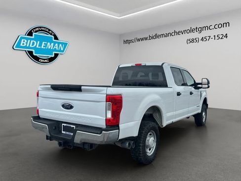 Used 2019 Ford F250 XLT w/ FX4 Off-Road Package AWD/4WD image 8