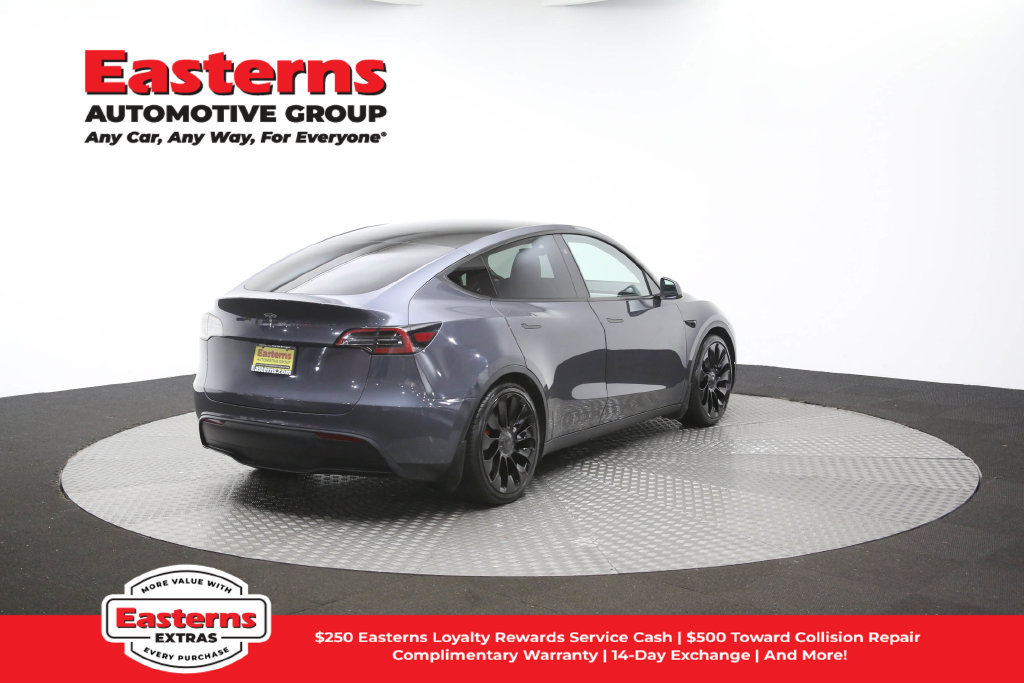 Used 2023 Tesla Model Y Performance AWD/4WD image 38