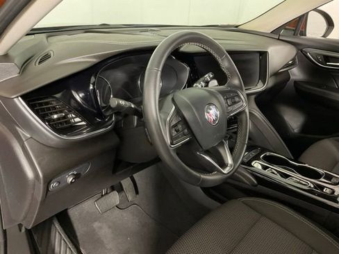Used 2022 Buick Envision Preferred FWD image 18