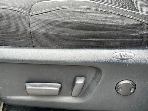 Used 2017 Toyota Tundra SR5 image 8