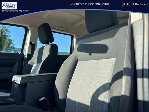 Used 2008 Dodge Nitro SXT RWD image 11
