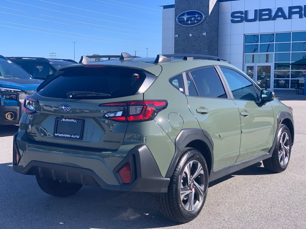 Used 2026 Subaru Crosstrek 2.5i Premium AWD/4WD image 7