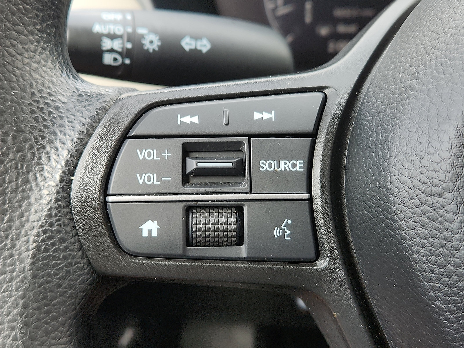 Used 2024 Honda HR-V LX image 16