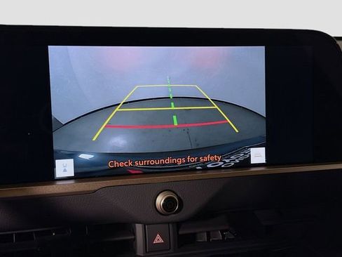 Certified 2025 Toyota Crown Signia AWD/4WD image 13