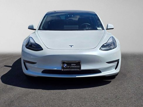Used 2023 Tesla Model 3 Standard Range RWD image 8