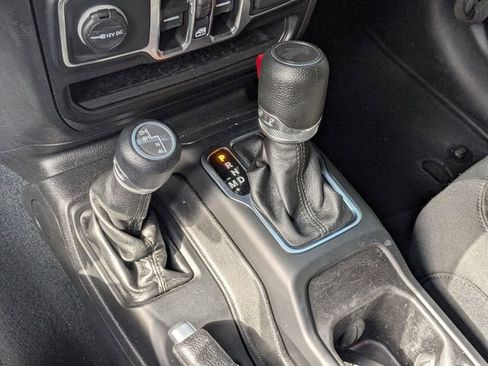 Certified 2022 Jeep Wrangler Unlimited Sport image 17