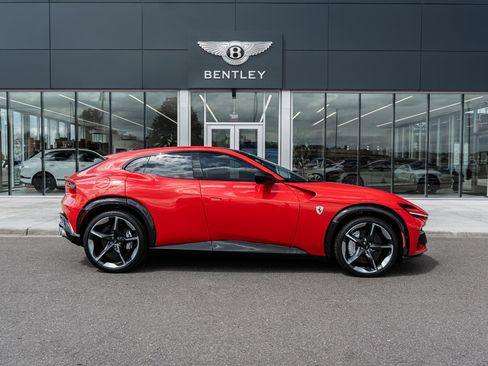 Used 2026 Ferrari Purosangue AWD/4WD image 14