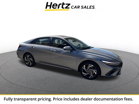 Used 2025 Hyundai Elantra SEL FWD image 1
