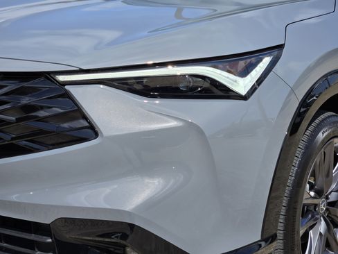 Certified 2025 Acura ADX A-Spec image 9