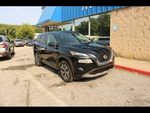 Used 2022 Nissan Rogue SV AWD/4WD image 1