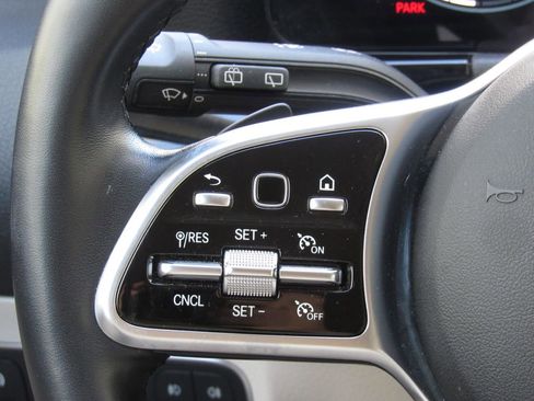 Certified 2023 Mercedes-Benz GLA 250 4MATIC w/ Premium Package image 26