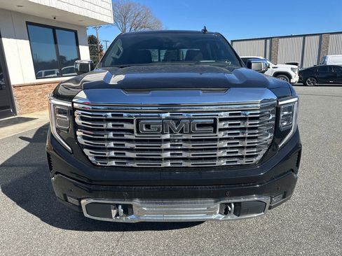 Used 2023 GMC Sierra 1500 Denali w/ Denali Reserve Package image 10