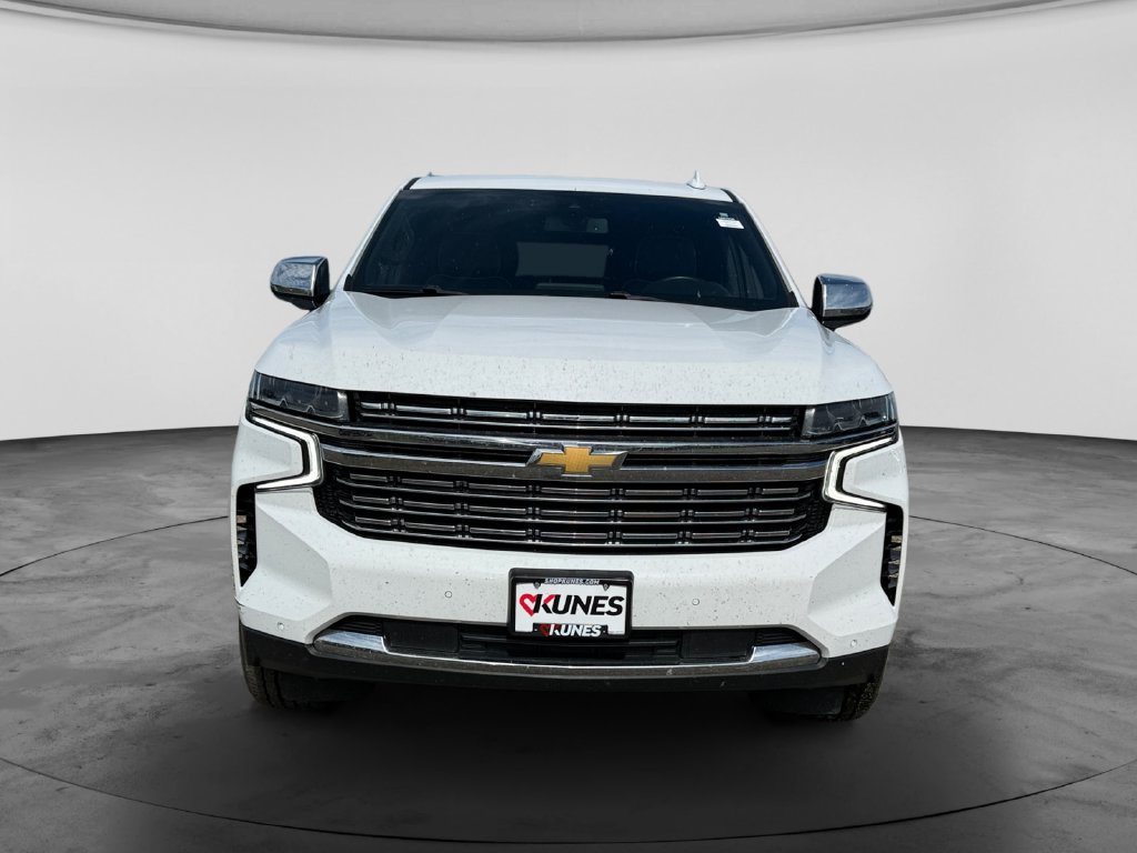Used 2022 Chevrolet Suburban Premier AWD/4WD image 4