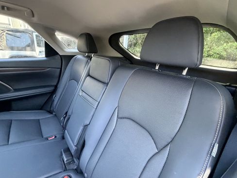 Used 2022 Lexus RX 450h AWD w/ Premium Package image 33