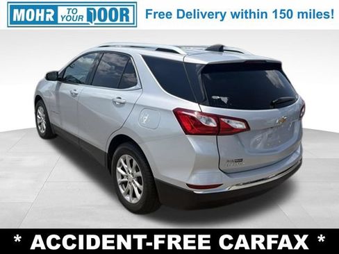 Used 2018 Chevrolet Equinox LT w/ Sun & Infotainment Package FWD image 3