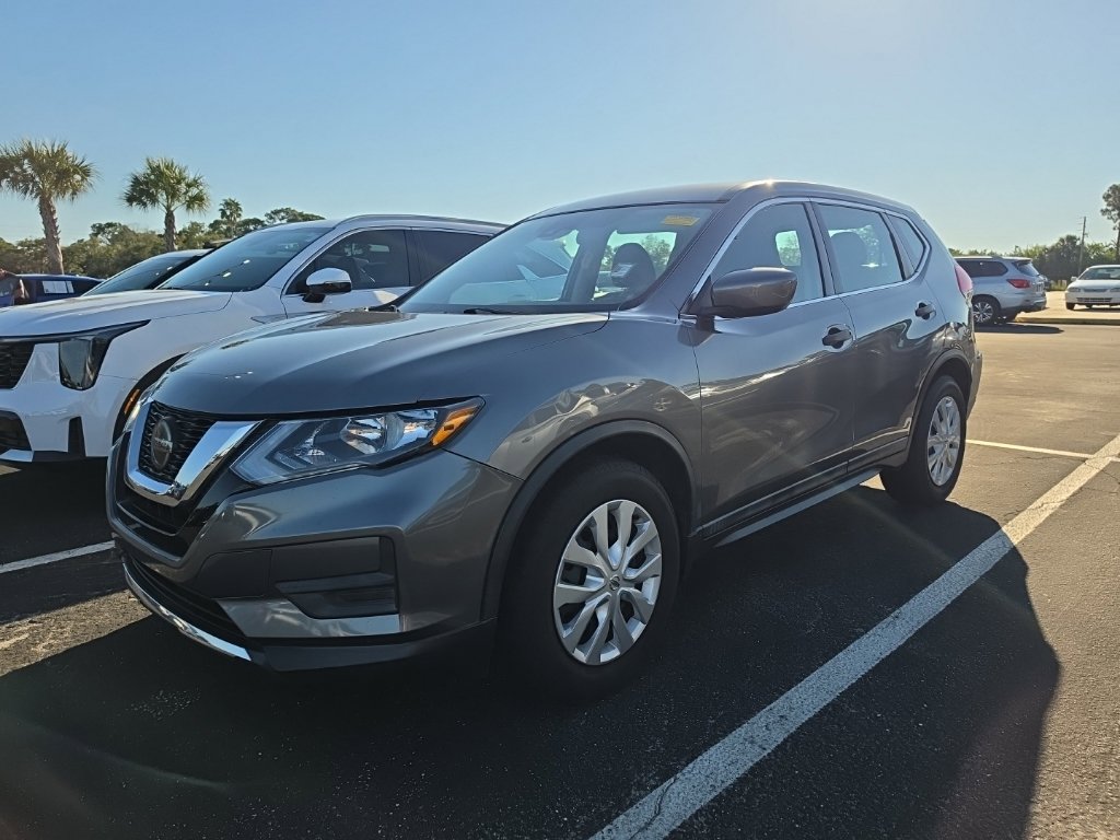Used 2020 Nissan Rogue S FWD image 6