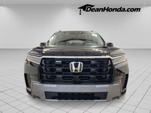 New 2026 Honda Pilot Touring image 10