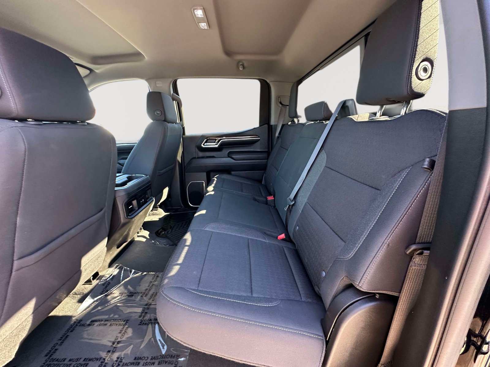 Used 2023 Chevrolet Silverado 1500 LT w/ Z71 Off-Road Package AWD/4WD image 30