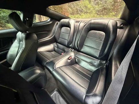 Used 2015 Ford Mustang GT Premium RWD image 11