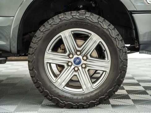 Used 2018 Ford F150 XLT w/ Equipment Group 302A Luxury AWD/4WD image 21