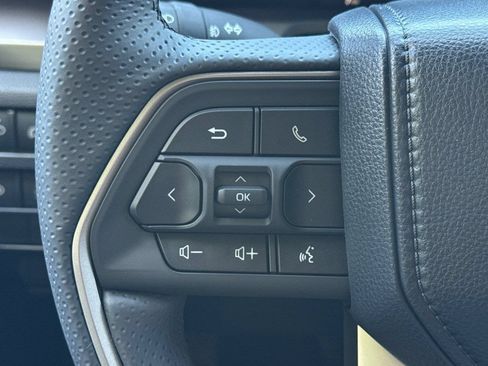 New 2026 Toyota 4Runner SR5 AWD/4WD image 30