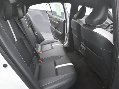 Used 2025 Toyota Camry SE FWD image 23