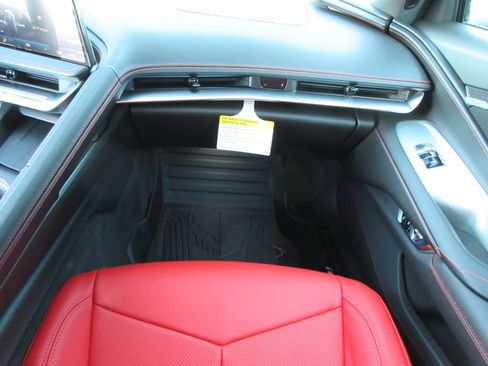 New 2026 Chevrolet Corvette Stingray Coupe w/ 1LT RWD image 30