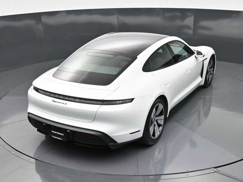 Used 2024 Porsche Taycan 4S AWD/4WD image 34