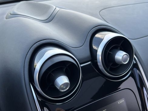 Used 2023 McLaren GT image 22