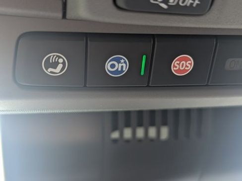 Used 2024 Chevrolet Silverado 1500 LT image 14