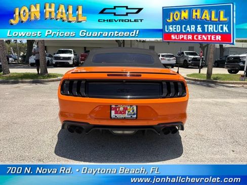 Used 2021 Ford Mustang GT Premium w/ Equipment Group 401A RWD image 6